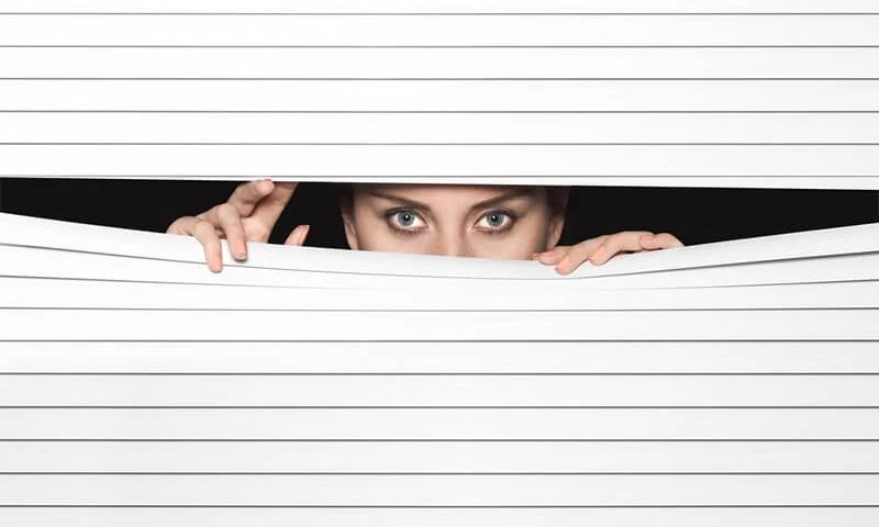 how to confront a cheating spouse